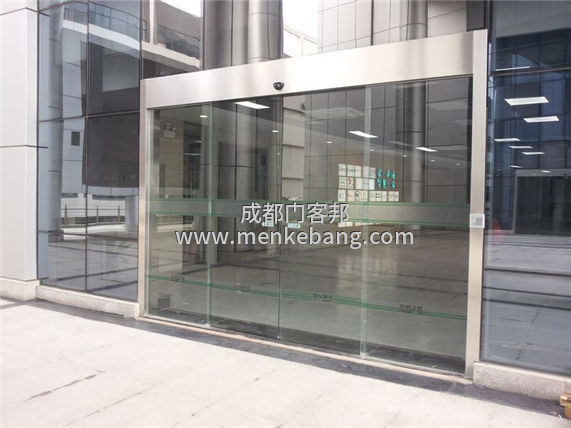 自動(dòng)門(mén)為什么要接消防,有什么好處