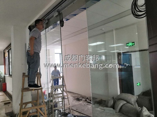 成都做一套感應(yīng)門要多少錢,定制感應(yīng)自動(dòng)門價(jià)格
