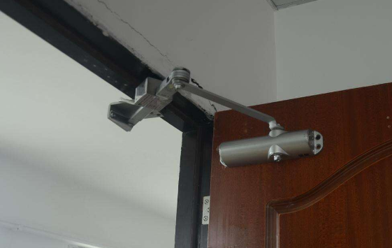 閉門器安裝方法圖解、分類、使用要求及功用【綜述】